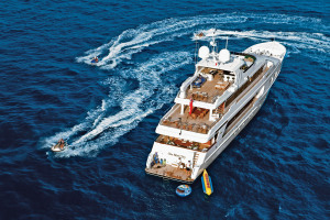 Motor Yacht One More Toy Charters