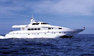Sunark Motor Yacht Charters